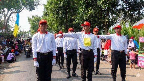 Gerak Jalan Pondok Blawe Raih Prestasi di Kecamatan Purwoasri