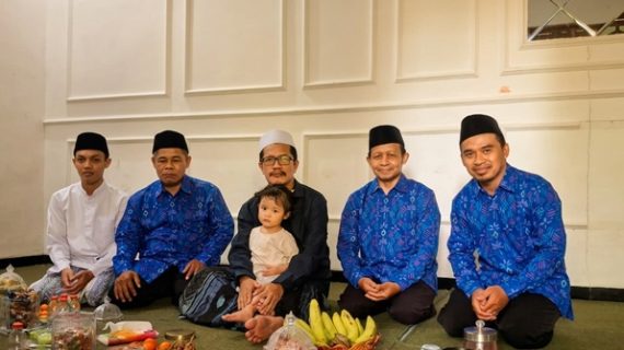 Silaturahim Pondok Blawe Perkuat Sinergi dengan Tokoh Masyarakat